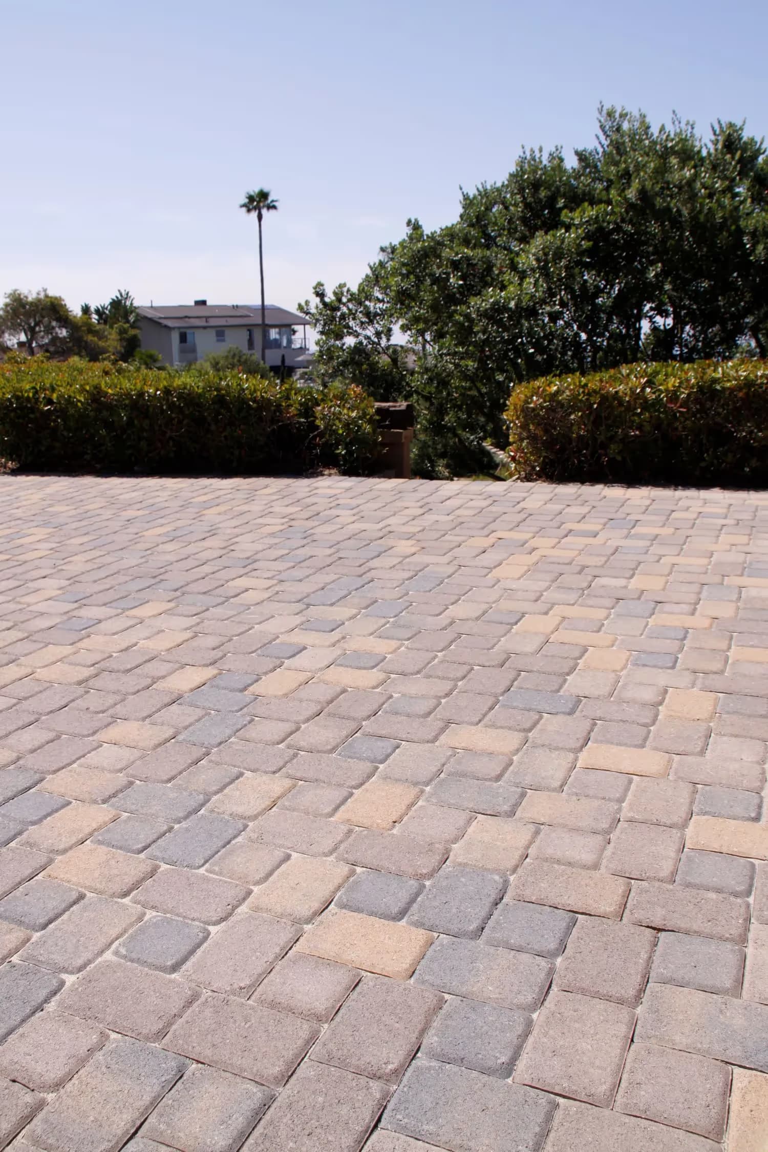 Antique Kobble Sq. & Rec. Acker-Stone pavers installed — project 2