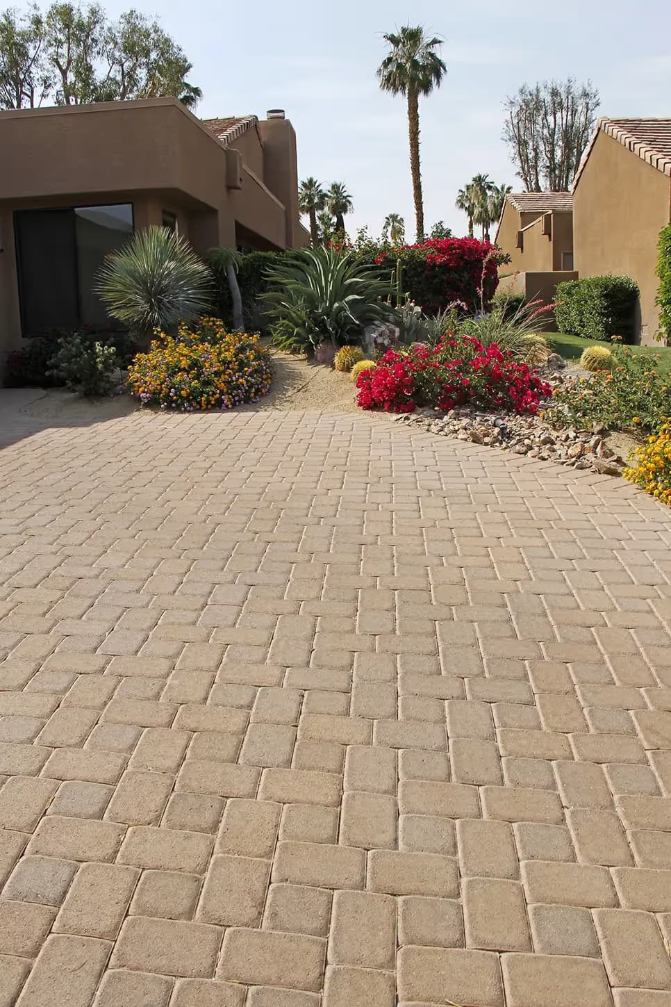 Antique Kobble Sq. & Rec. Acker-Stone pavers installed — project 3