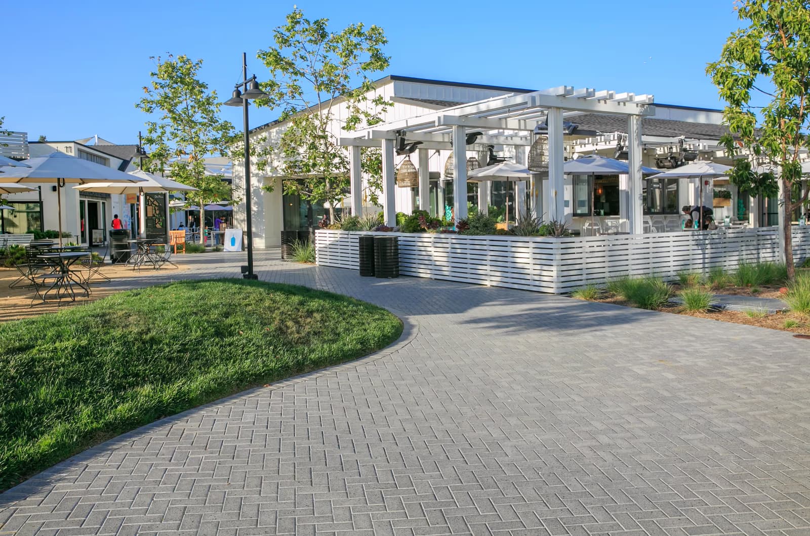 Holland I Acker-Stone pavers installed — project 1