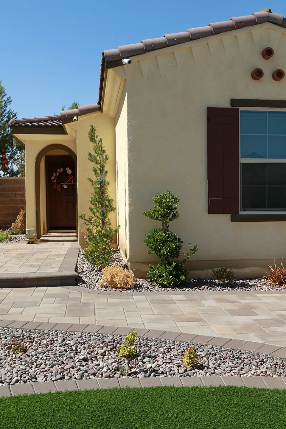 Paseo 6 x 9 Acker-Stone pavers installed — project 1