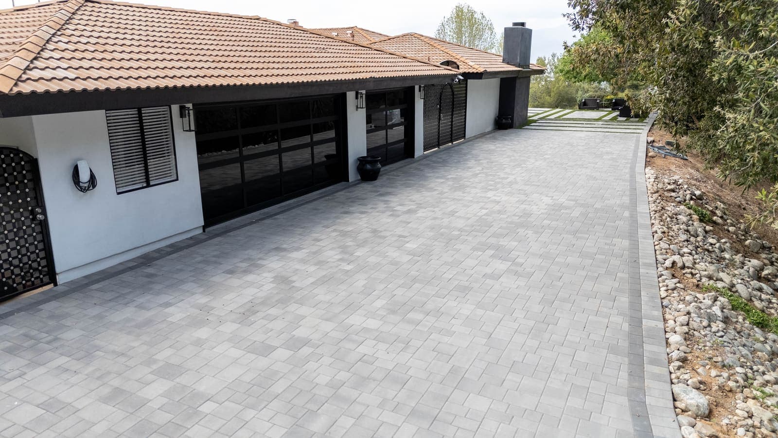 Paseo Acker-Stone pavers installed — project 2