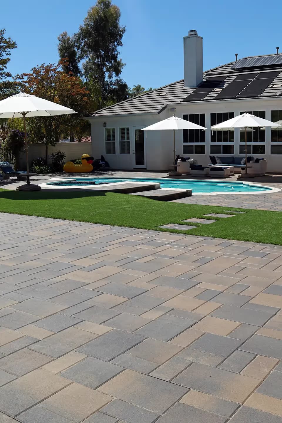 Paseo Grande Acker-Stone pavers installed — project 2