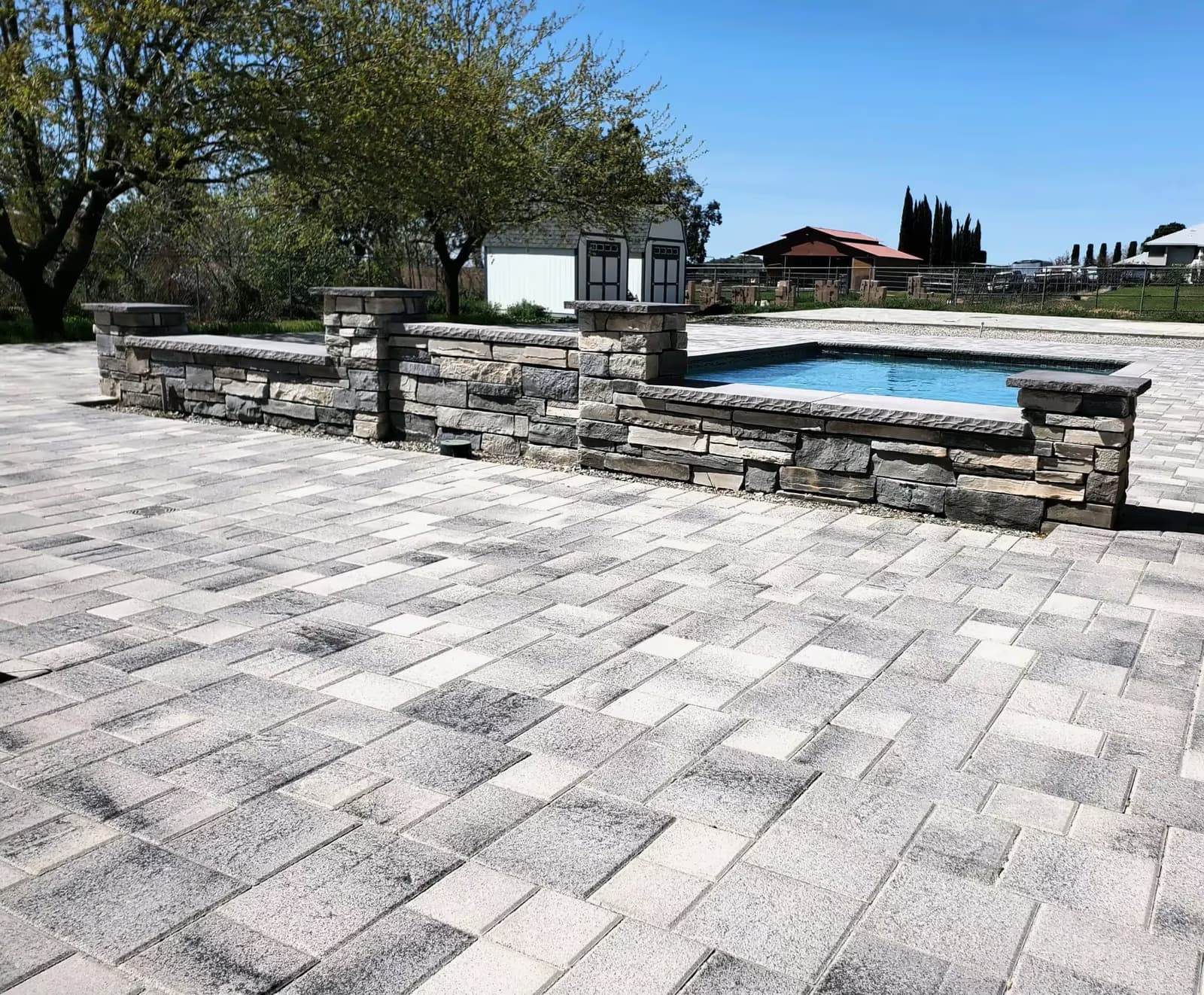 Umbriano 4PC Acker-Stone pavers installed — project 2