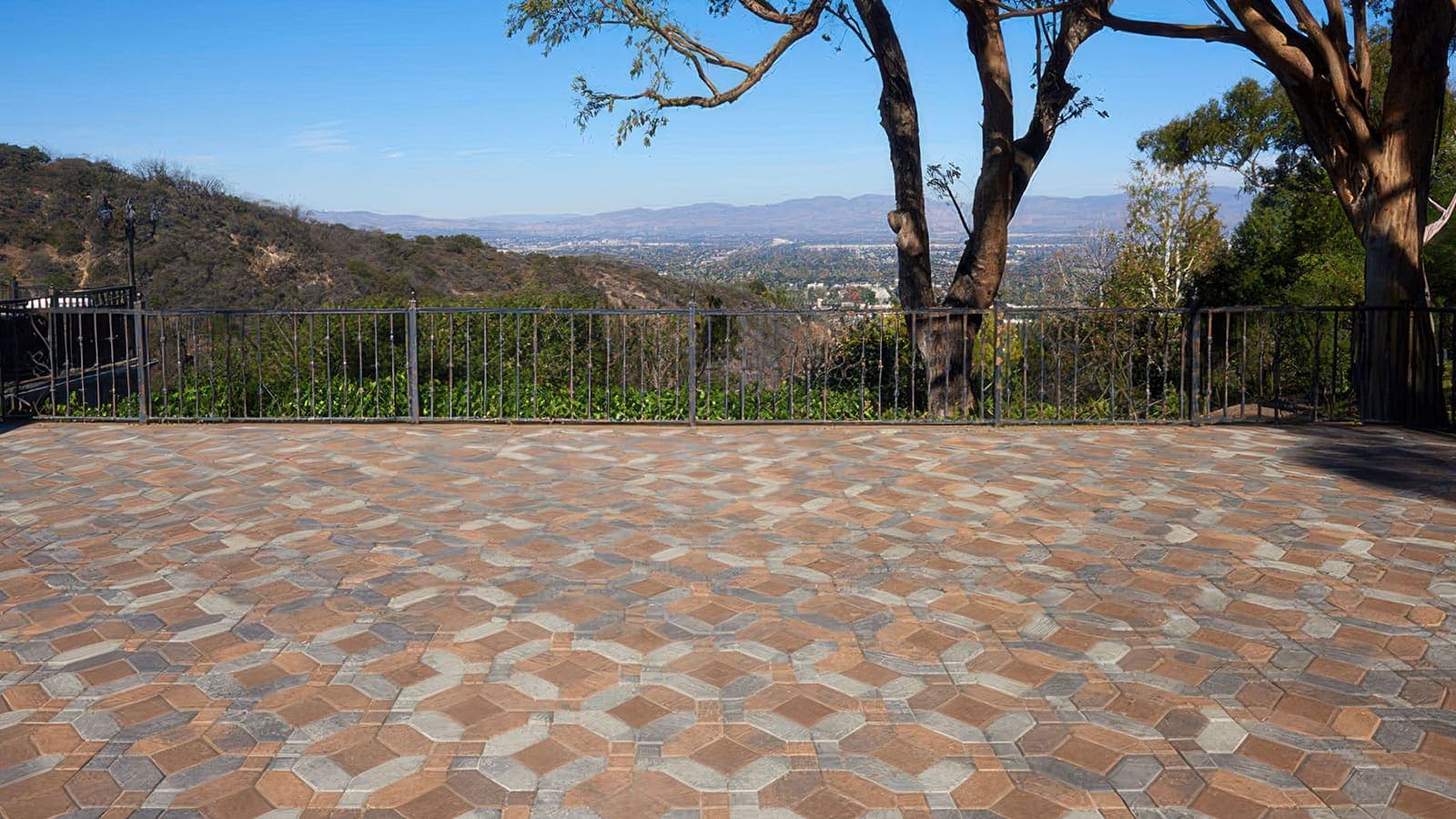 6x6 Paving Stones Angelus pavers installed — project 3