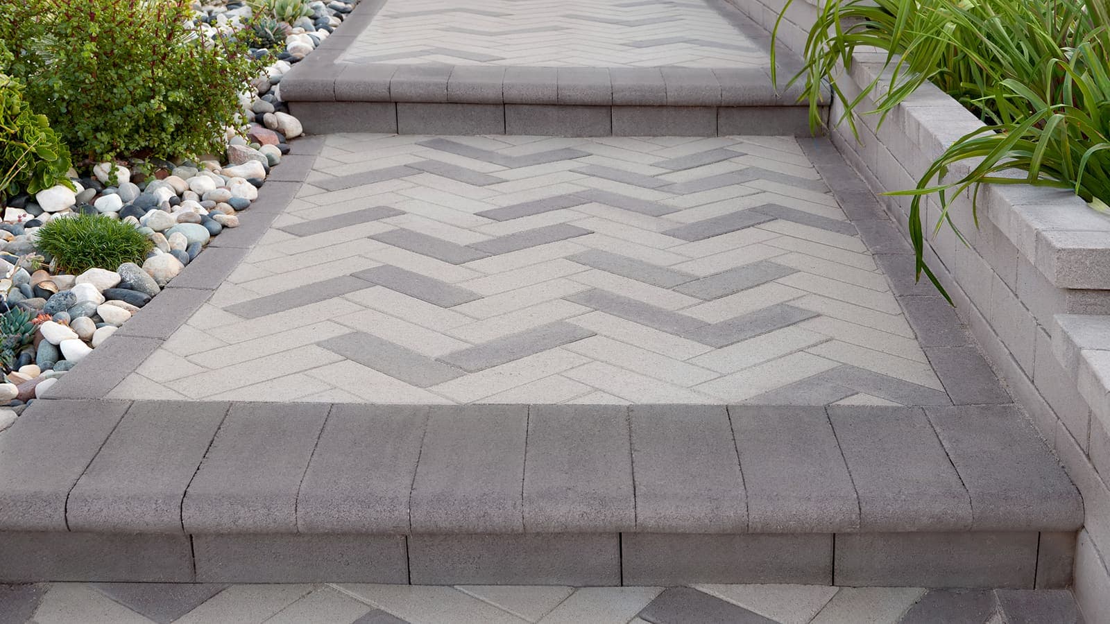 80mm 4x12 Paving Stones Angelus pavers installed — project 4