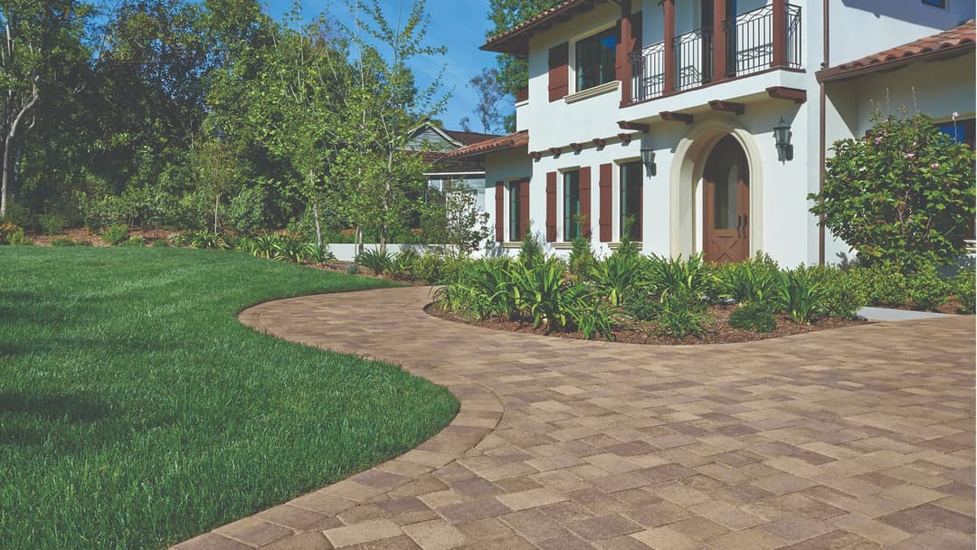 Antique Cobble I & II Paving Stones — Angelus