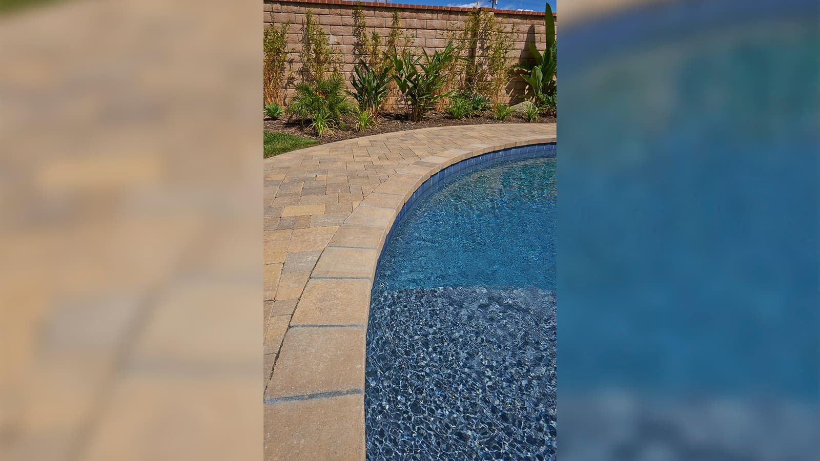 Castle Cobble I & II Paving Stones Angelus pavers installed — project 8