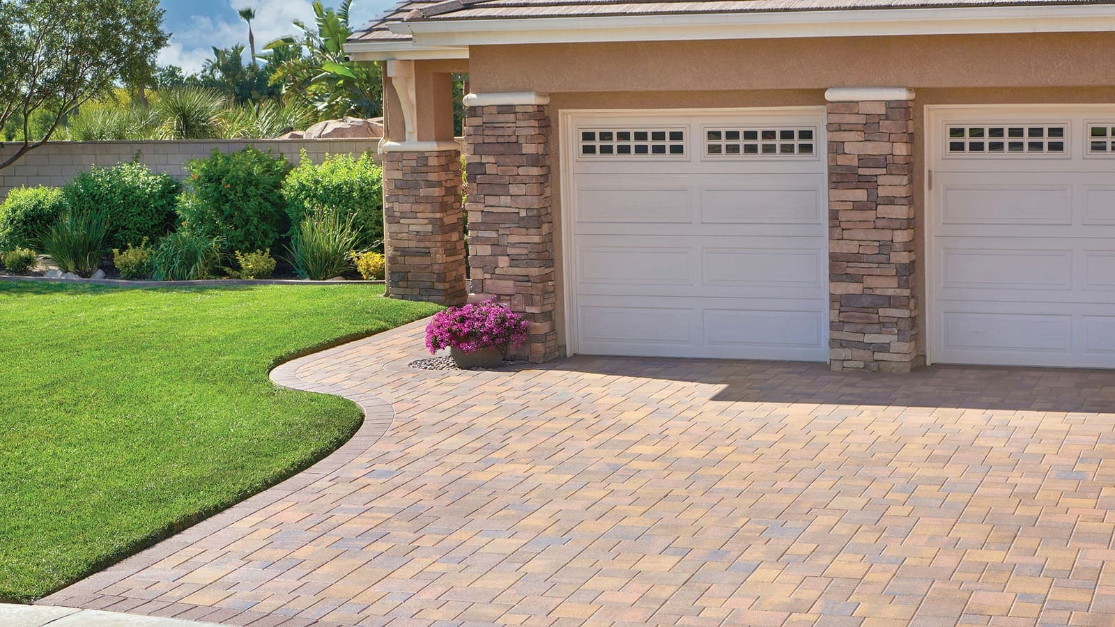 Courtyard Stone Paving Stones Angelus pavers installed — project 7