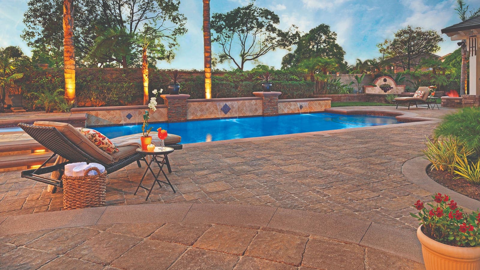 Estate Cobble I & II Paving Stones Angelus pavers installed — project 6