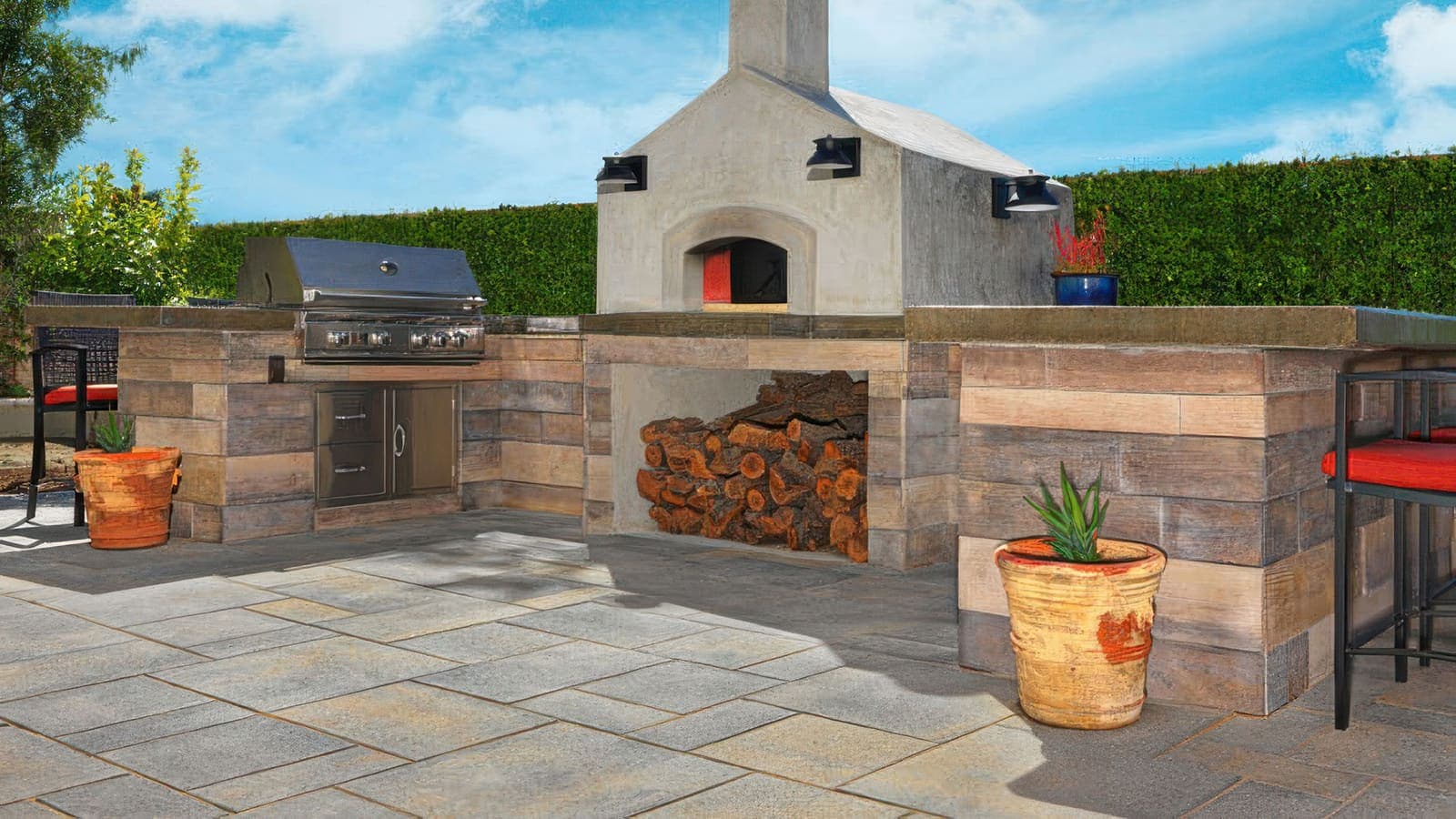 Paseo I & II Paving Stones Angelus pavers installed — project 4