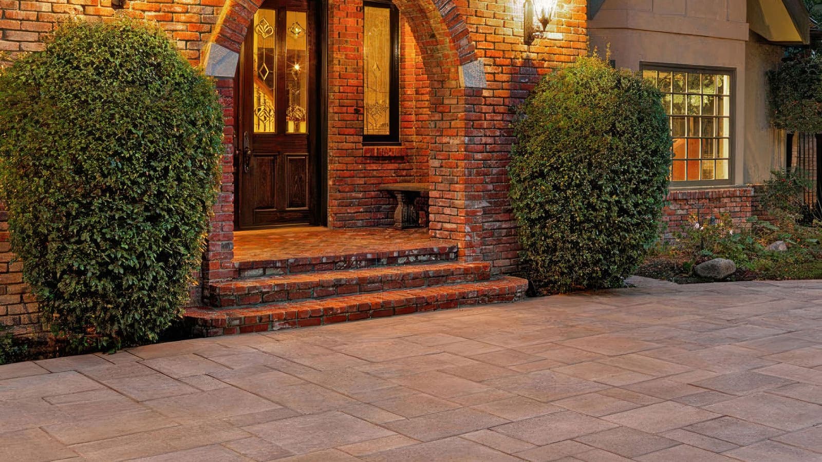 Paseo I & II Paving Stones Angelus pavers installed — project 5