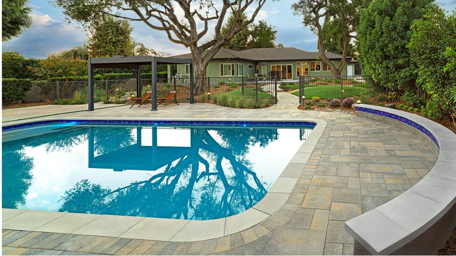 Paseo I & II Paving Stones Angelus pavers installed — project 9