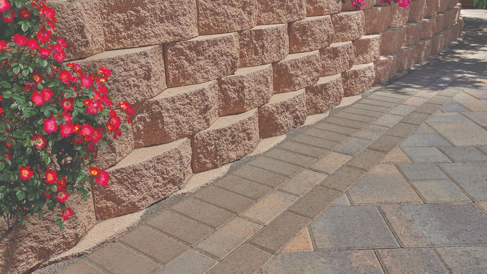 Planter Wall Angelus pavers installed — project 5