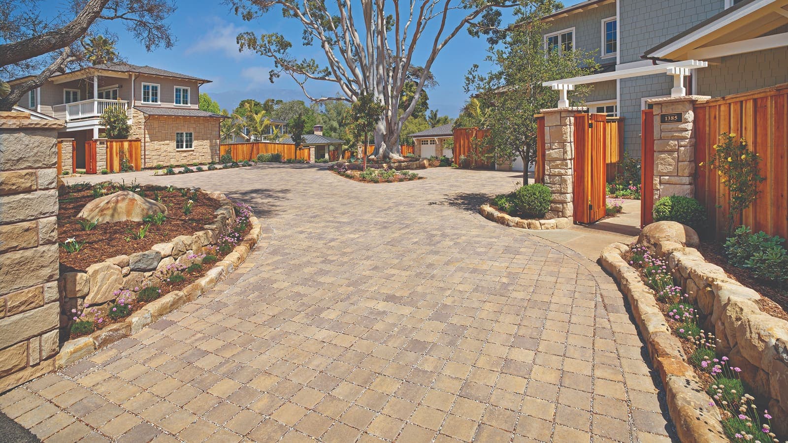 SF Rima Paving Stones Angelus pavers installed — project 1