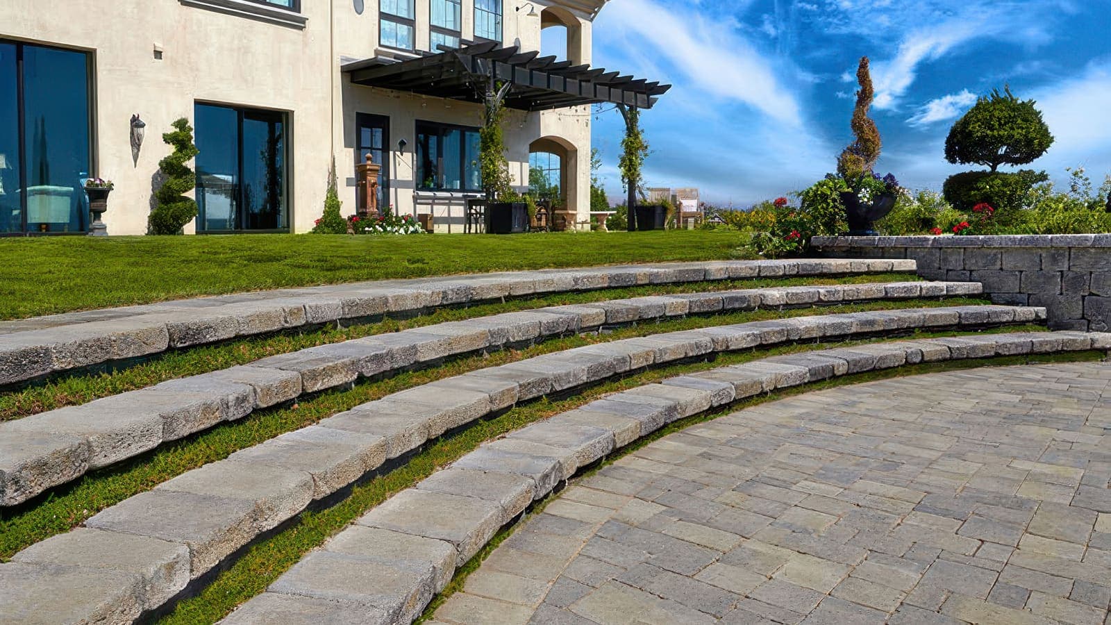 Stonewall® II Olympic Series Angelus pavers installed — project 6