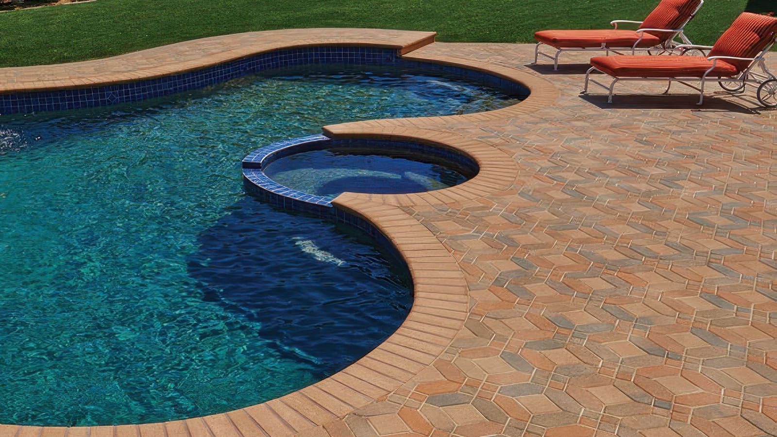 Symetry® Paving Stones Angelus pavers installed — project 3