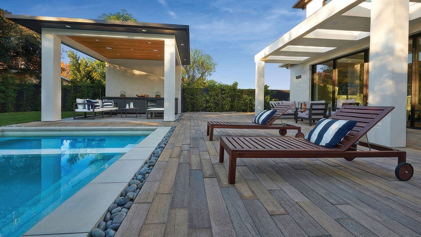 Timberline Paving Stones Angelus pavers installed — project 1
