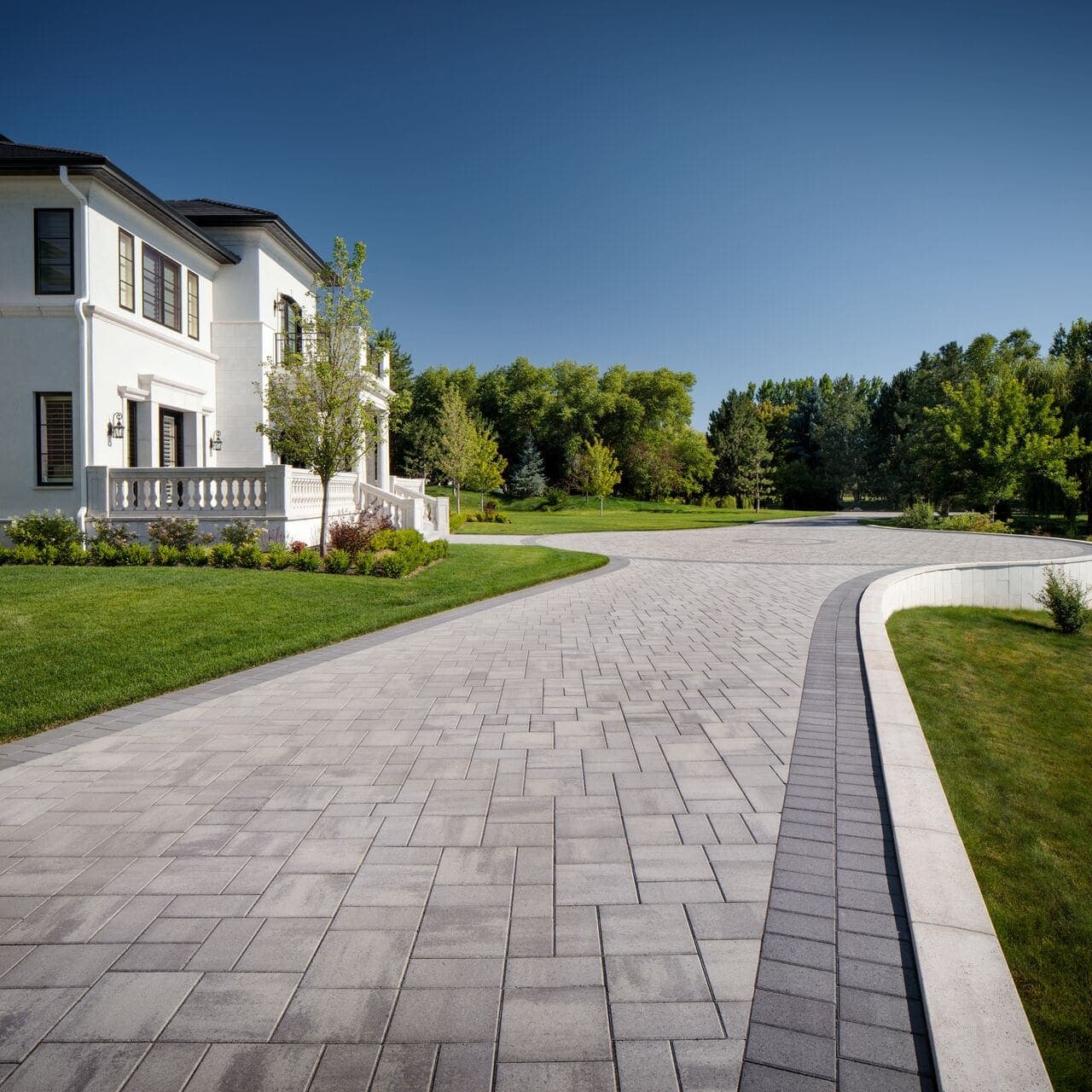 Catalina Grana Paver Belgard pavers installed — project 1