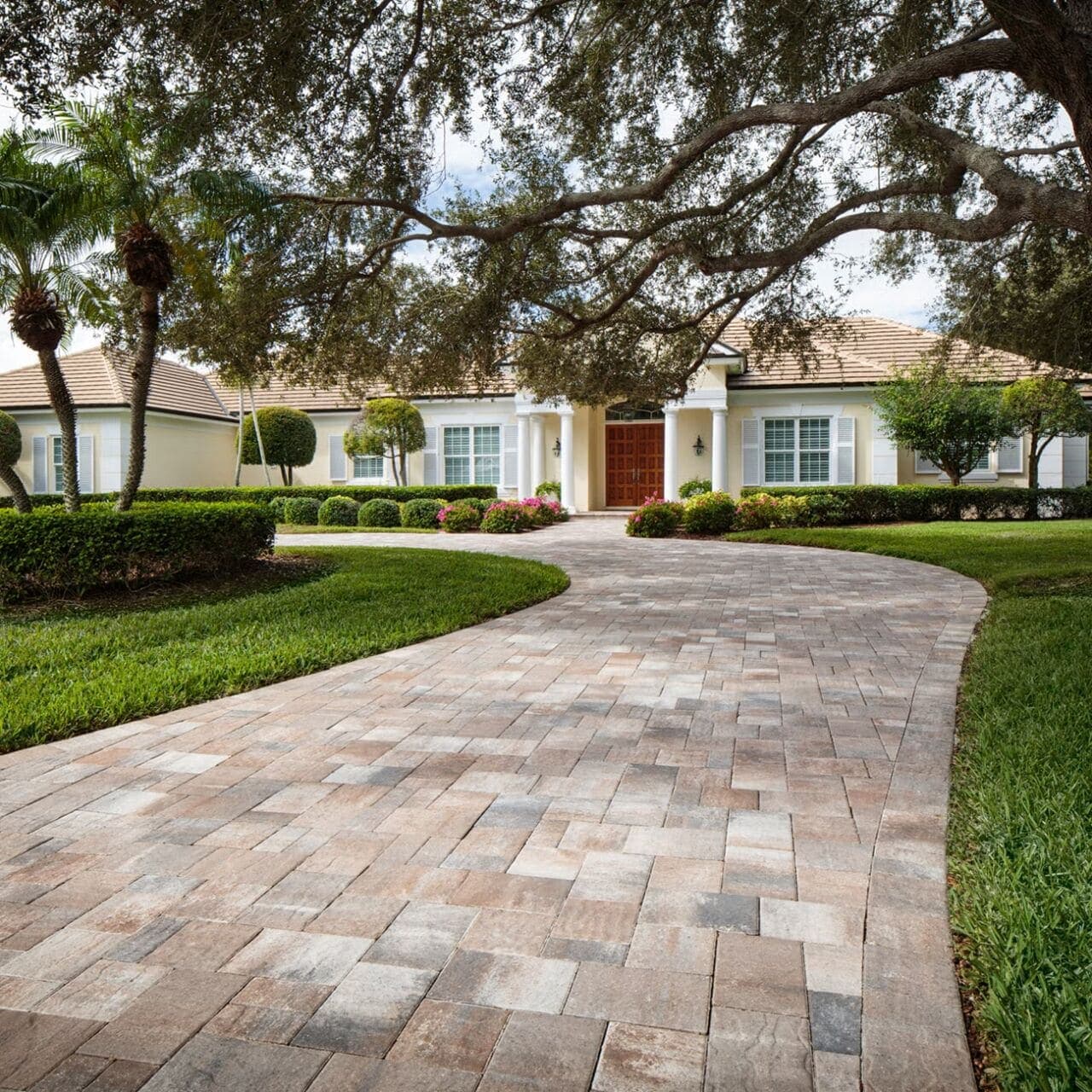 Catalina Slate Belgard pavers installed — project 3