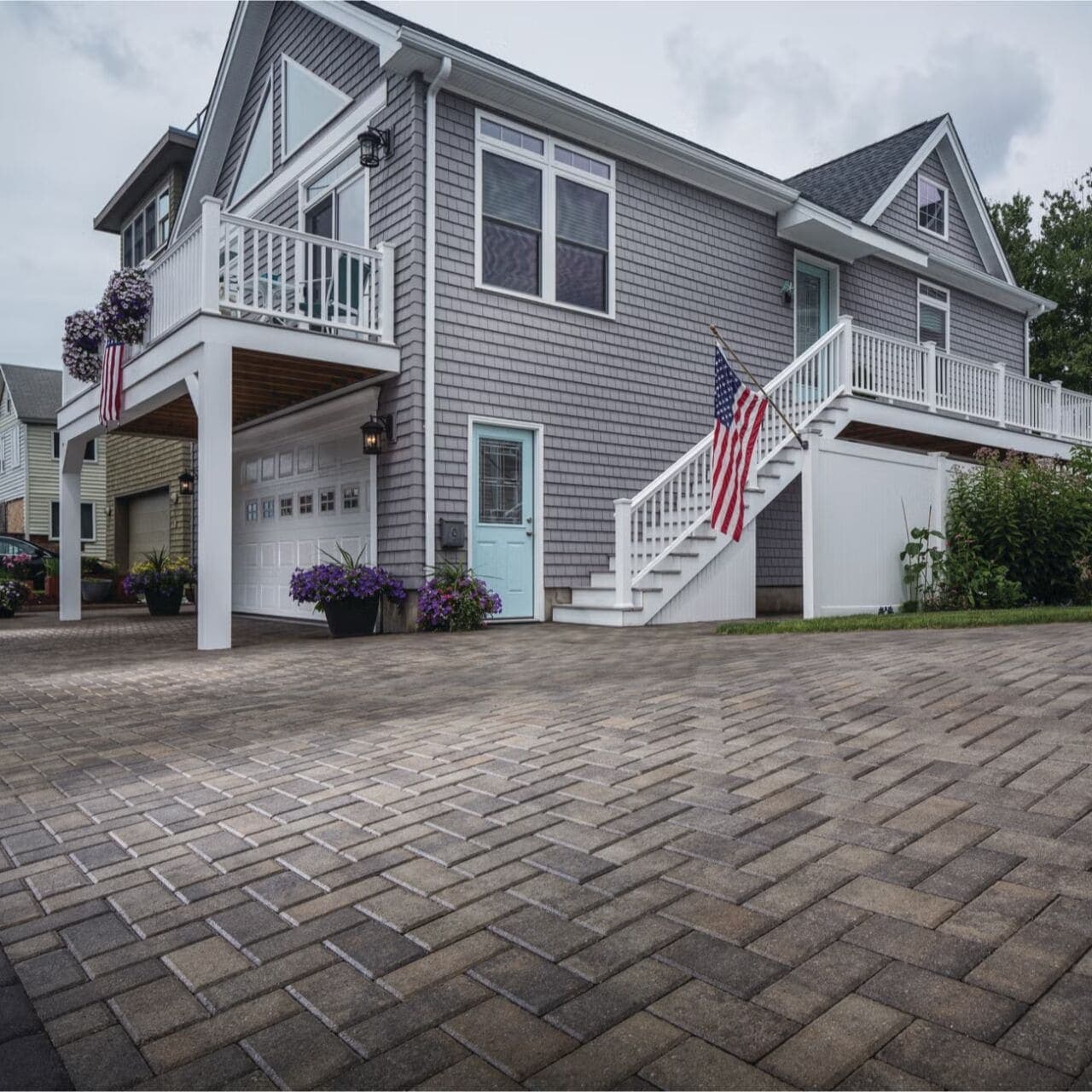 Holland Stone Belgard pavers installed — project 10