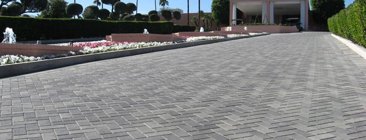 Holland ORCO pavers installed — project 2
